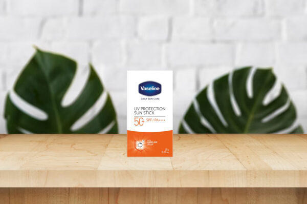 ضد آفتاب استیکی وازلین Vaseline UV Protection Sun Stick